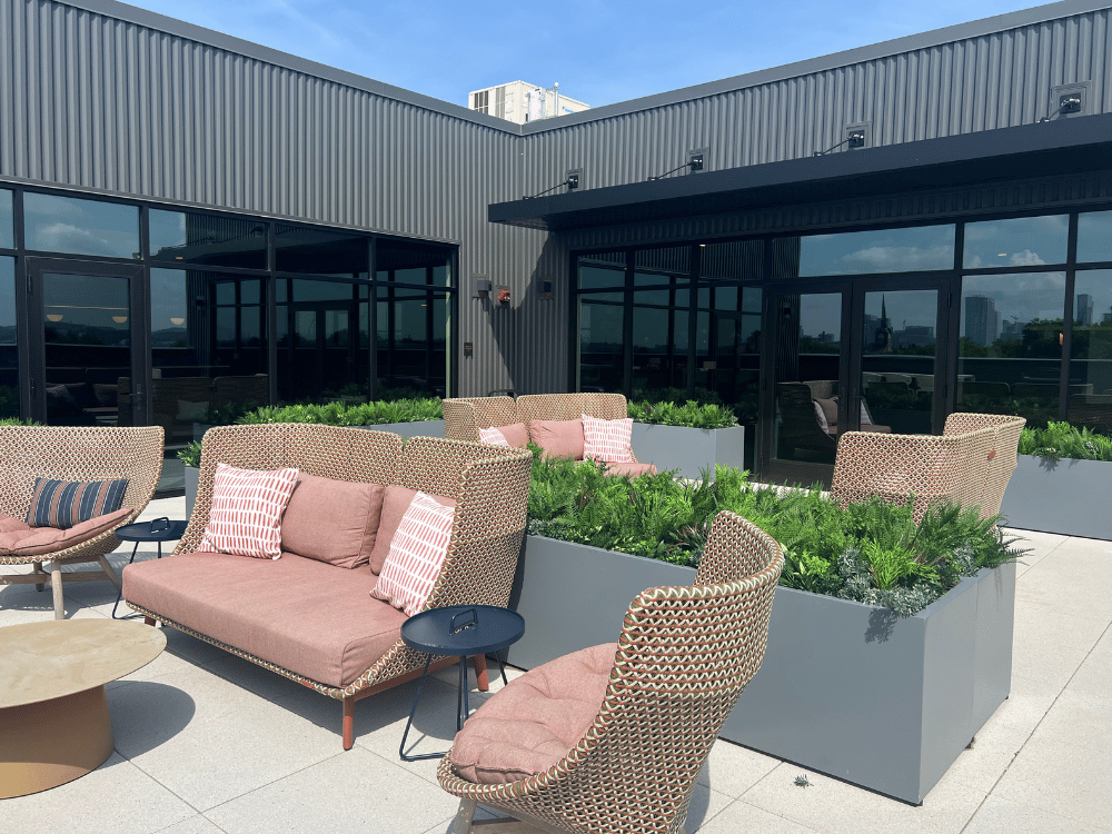 The-Hamilton-Nashville-Faux-Planters-Ammenity-Deck-UpScapers (3)
