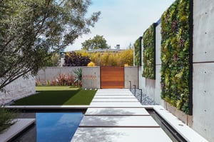 artificial-green-wall-panels-uv-stable-iso-standard-vistagreen-california