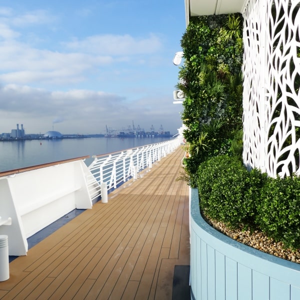 VistaFolia Faux Vertical Garden - Cruise ship Design (2)